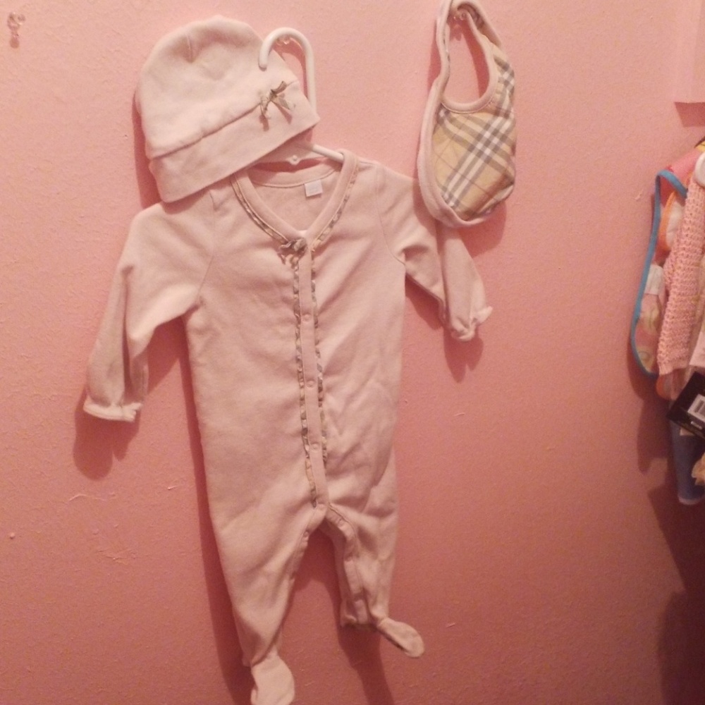 Burberry pink newborn baby girl set 0-3 months